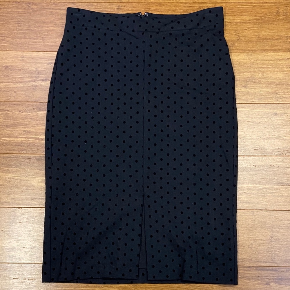 Ann Taylor Black Polka Dot Pencil Skirt size 6